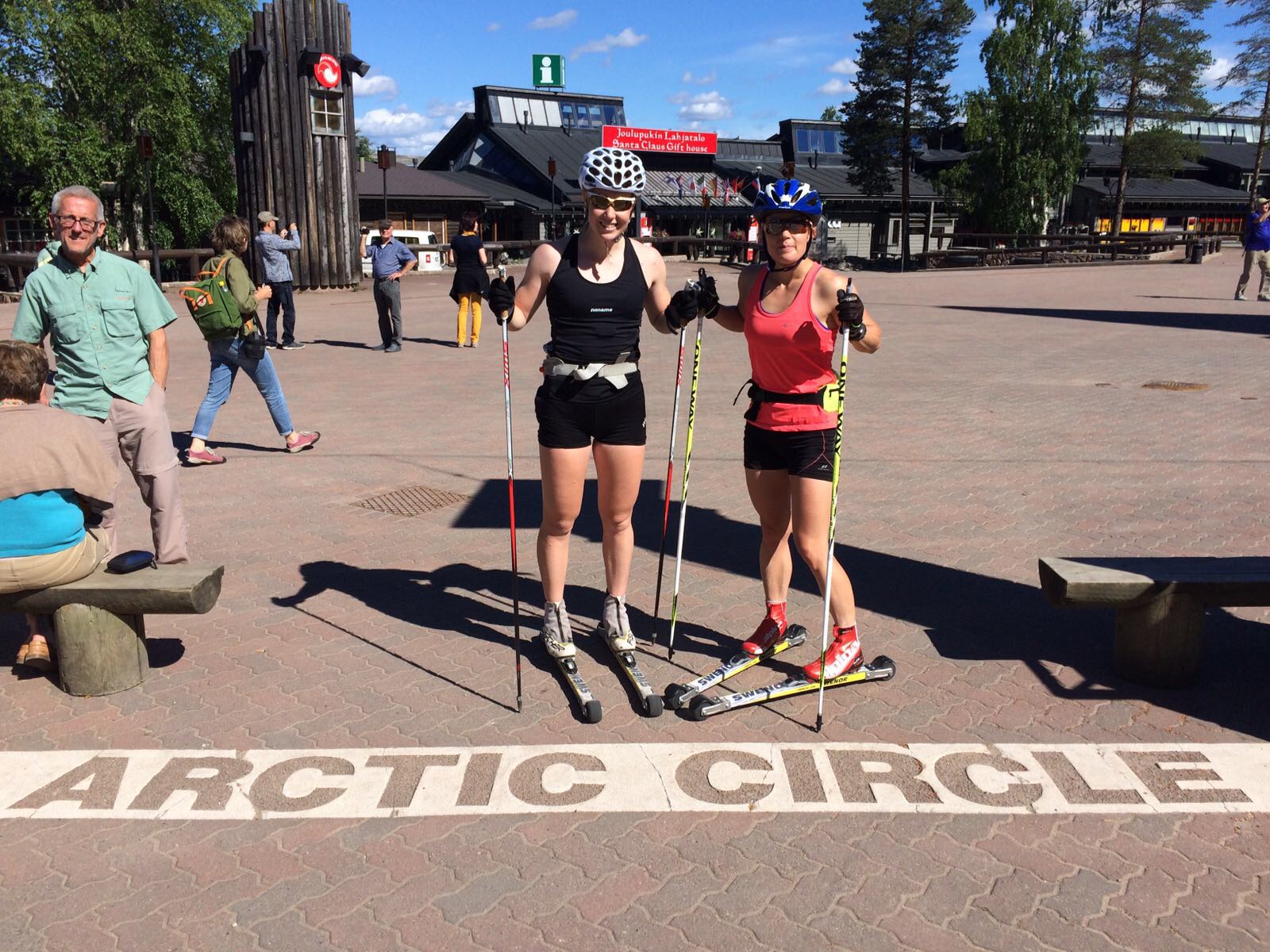 Niiranen (left) and Iina Ahokas rollerskiing in Rovaniemi. (Courtesy photo)