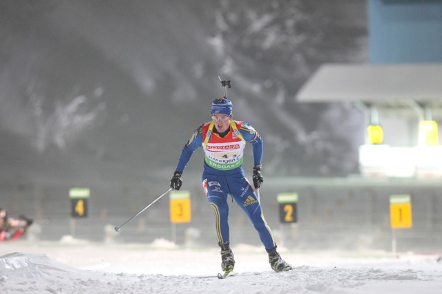 Biathlete Lindström Tops Swedish Ski Field in Bruks 15 k; Kalla Dominant in 52-Second Win