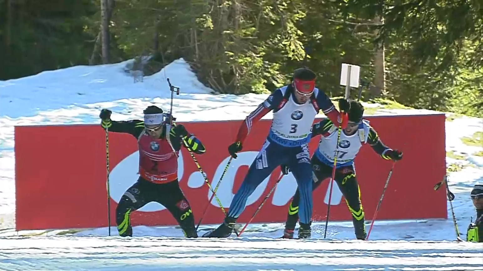 In Second-Ever Mass Start, Smith Clinches Ninth; Shipulin Causes Late Trip to Win in Pokljuka