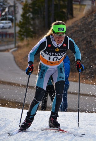 Caitlin Gregg sprinting to third in the Frozen Thunder skate sprint qualifier. (Photo: Glen Crawford Production Services)