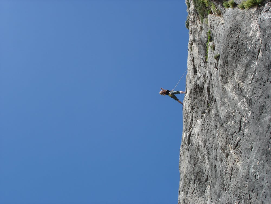 https://fasterskier.com/wp-content/blogs.dir/1/files/2021/05/fs-rock-climbing.png