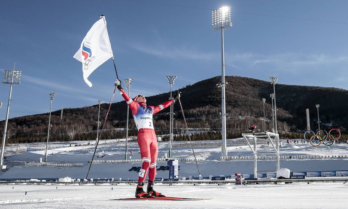 Bolshunov Dominates Men’s 30 k Skiathlon to Win First Olympic Gold; Patterson Matches Olympic Career Best in 11th