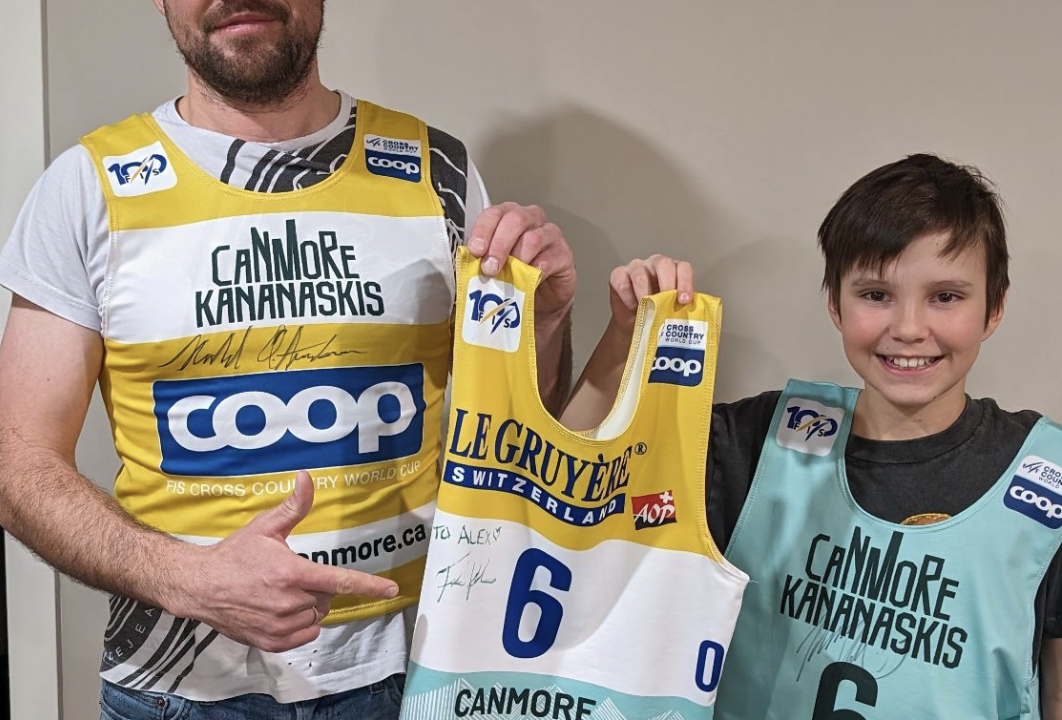 Canmore World Cup Reporter’s Notebook: Signed Bib Edition
