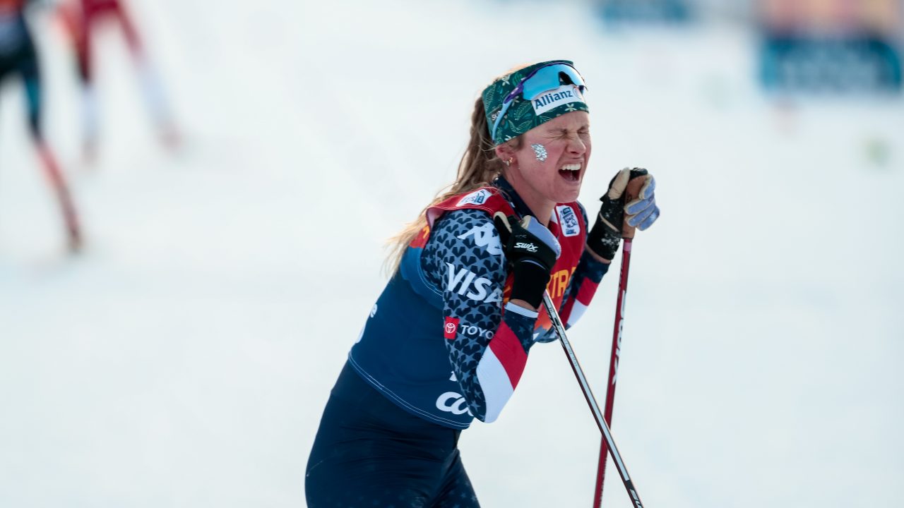 Johaug Dominates 20-k Skiathlon. Diggins Fifth and Back on Overall Podium