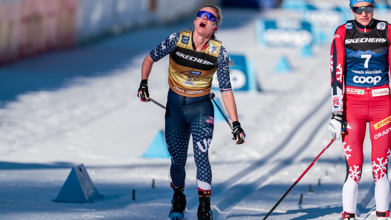 Slind and Johaug Dominate 15-k Classic Pursuit. Diggins 6th, Relinquishes Tour Lead