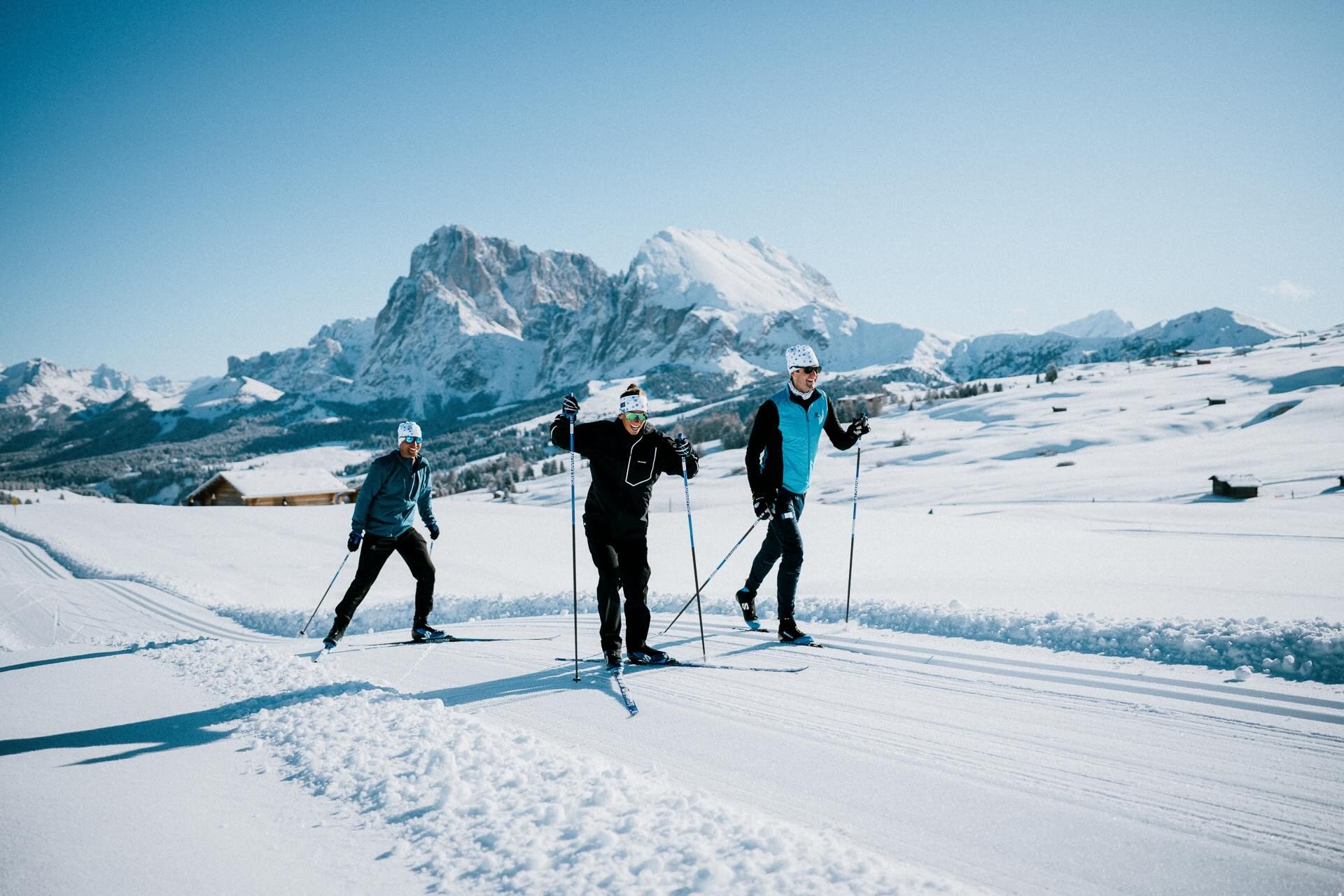 Courtney Dauwalter explores the Seiser Alm trails with Garrott Kuzzy from Lumi Experiences
